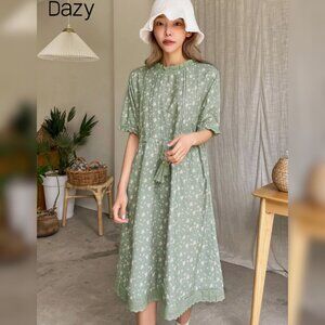 DAZY Mint Green Ditsy Floral Print Midi Dress